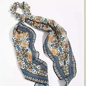 Free People floral print scarf tie